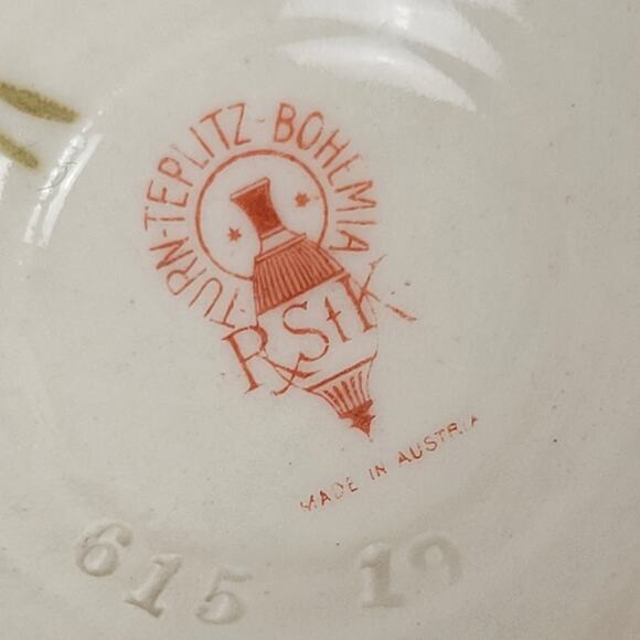 Turn Teplitz Bohemia Vase Ivory Floral Porcelain Amphora Elegant Art Nouveau 9" - Picture 8 of 16